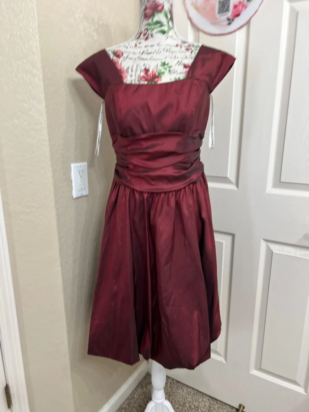 David's Bridal Wine Satin Prom Dress size 10 - Picture 1 of 8